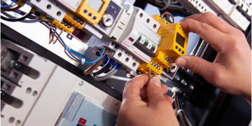 Electrician in London