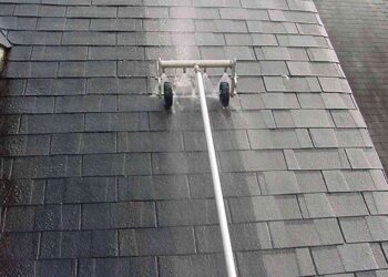 how to clean a metal roof